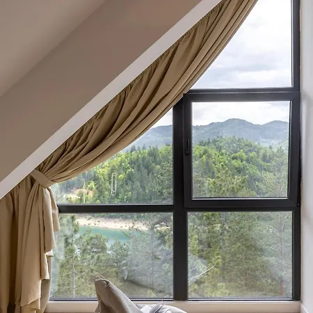 Villa 3 Tacke Tara Zaovine